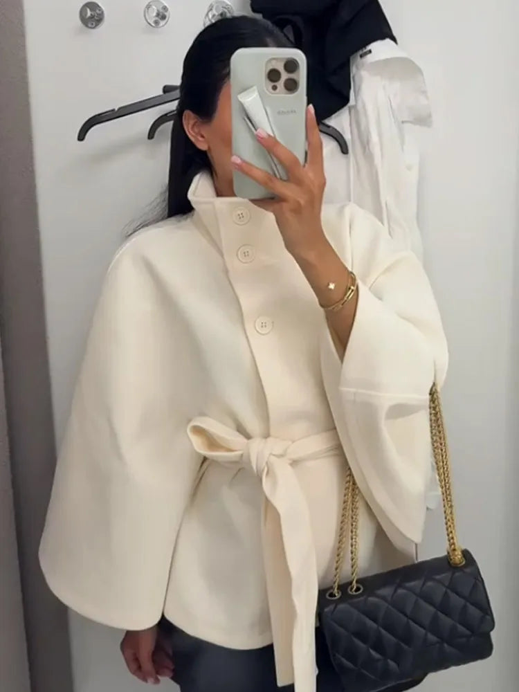 THE SERENA WOMEN'S VINTAGE PONCHO COAT