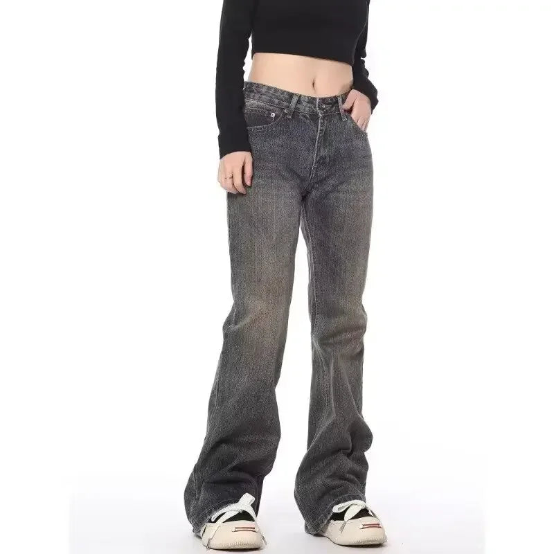 THE RAVENNA RETRO JEANS