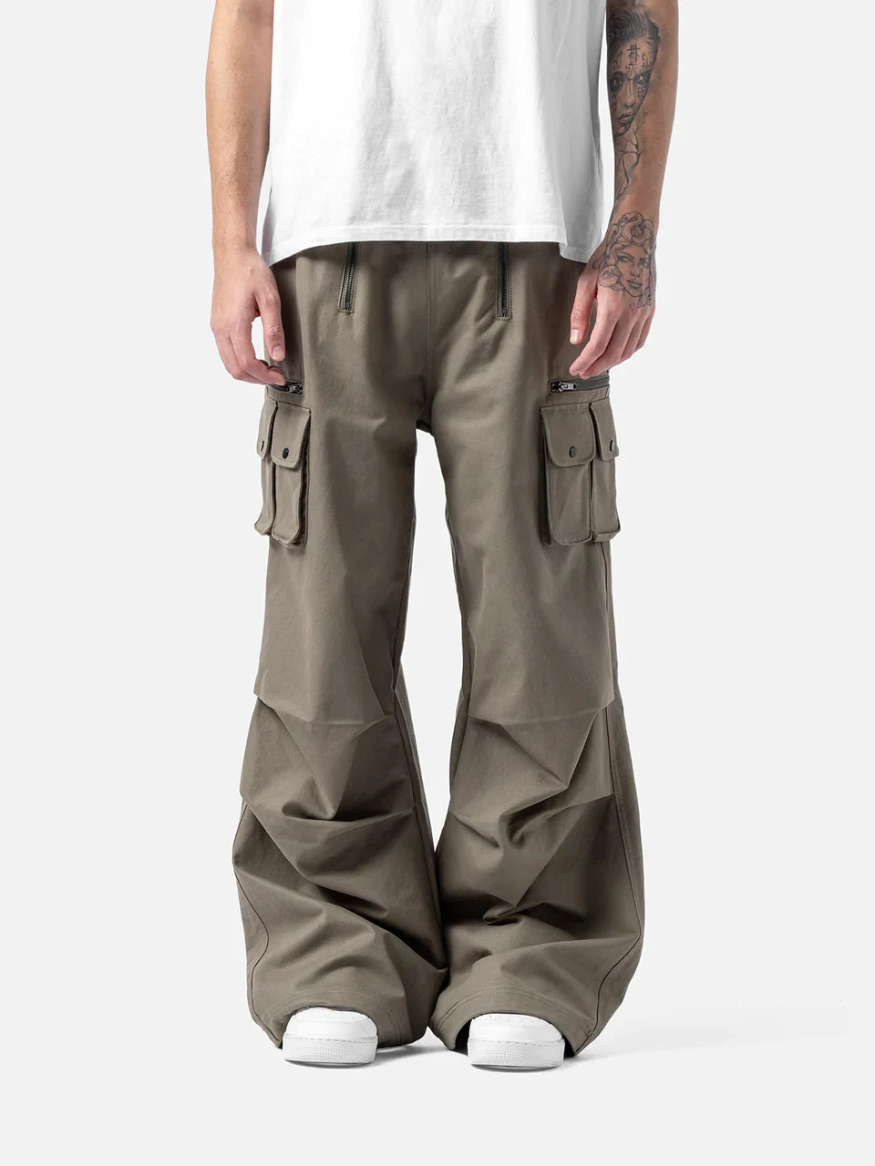 THE VECTOR TECH CARGO PANTS